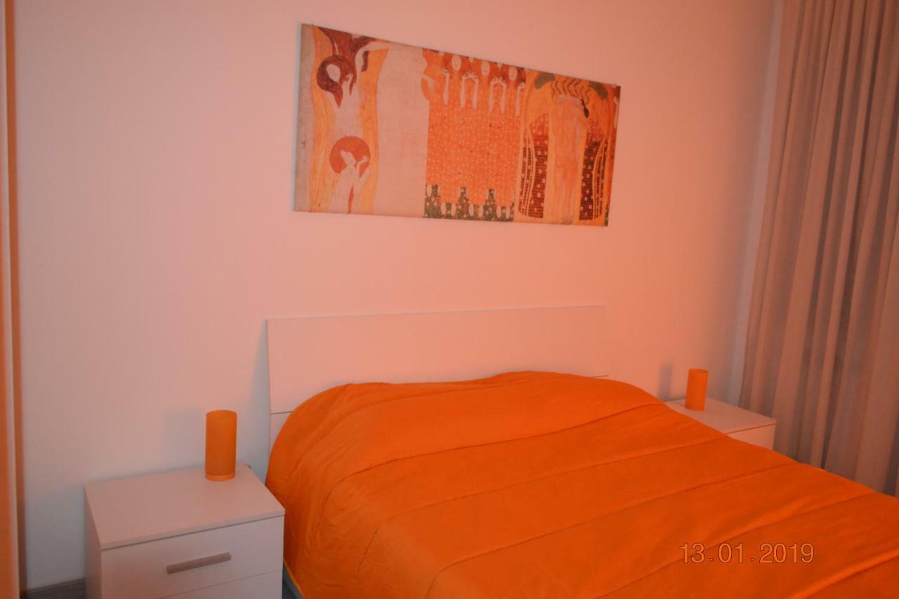 Bed and Breakfast Valentina'S House Pozzuoli Esterno foto